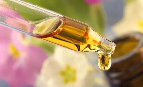 采用新鴻順基礎(chǔ)油制作的潤(rùn)滑油究竟好在哪里？